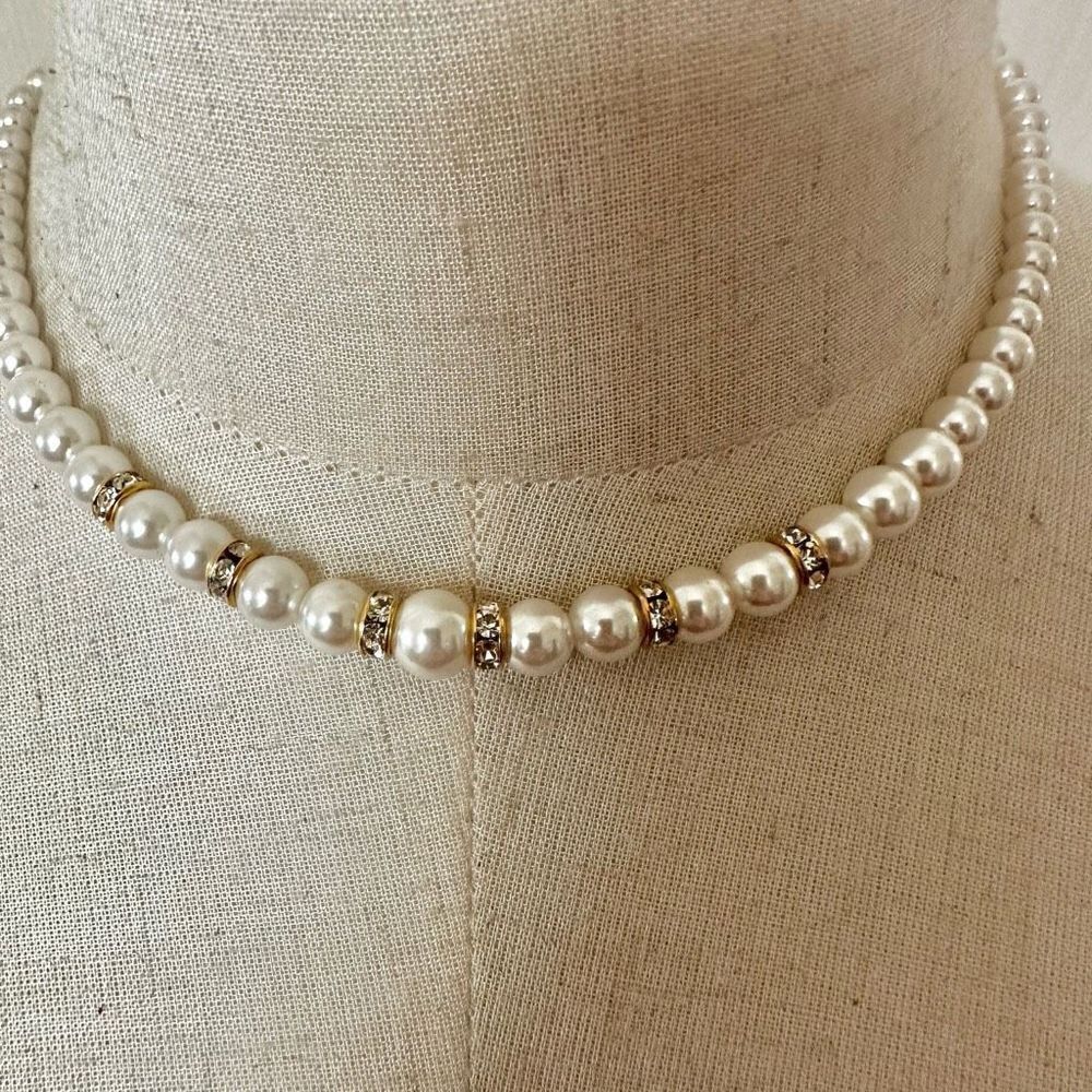 Faux pearl rhinestone choker necklace